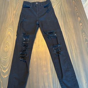American Eagle black ripped jeans
